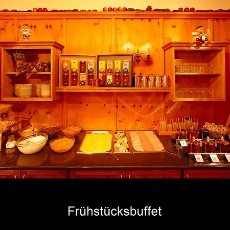 Clubdorf Tirolerhof / Ischgl 3* Зее